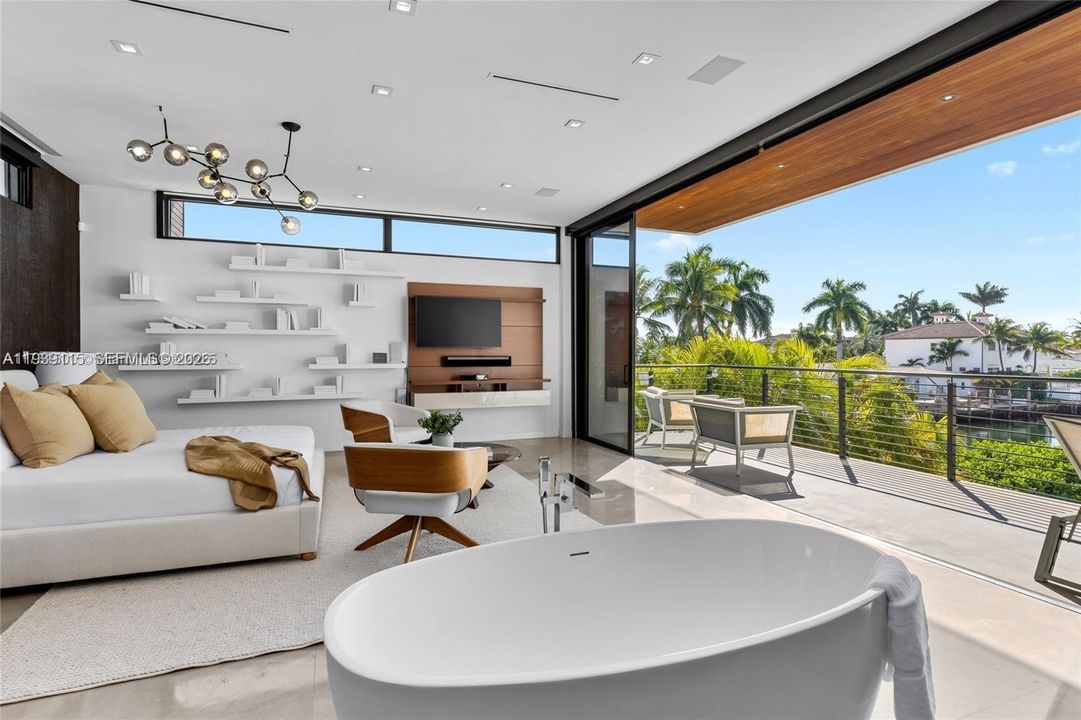 For Sale: $8,500,000 (6 beds, 7 baths, 0 Square Feet)