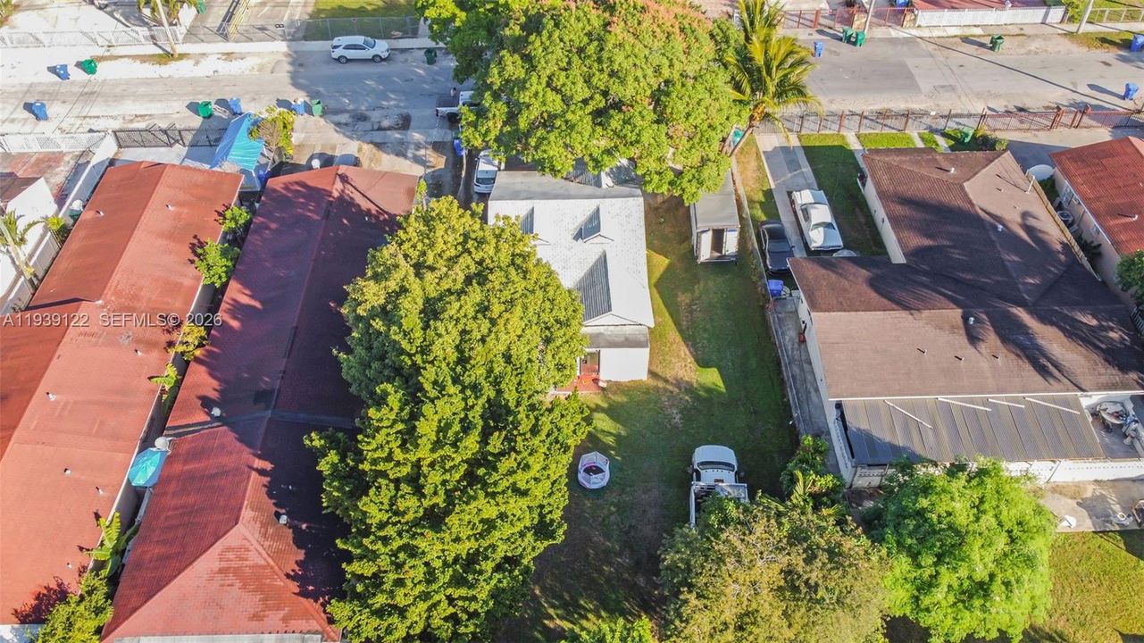 待售: $499,000 (3 贝兹, 1 浴室, 2010 平方英尺)