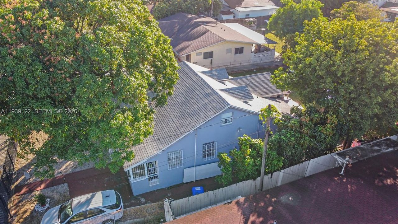 待售: $499,000 (3 贝兹, 1 浴室, 2010 平方英尺)