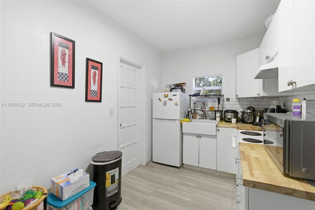 待售: $499,000 (3 贝兹, 1 浴室, 2010 平方英尺)