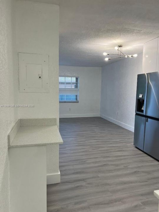 出租: $2,650 (3 贝兹, 1 浴室, 0 平方英尺)