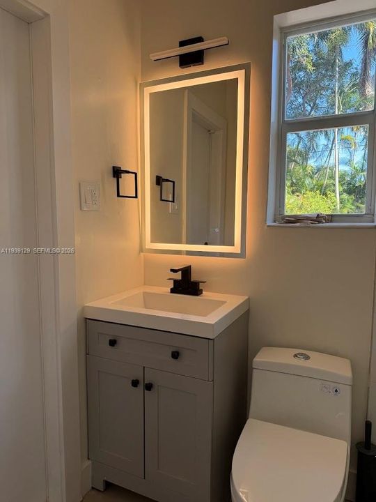 出租: $4,500 (3 贝兹, 2 浴室, 1628 平方英尺)