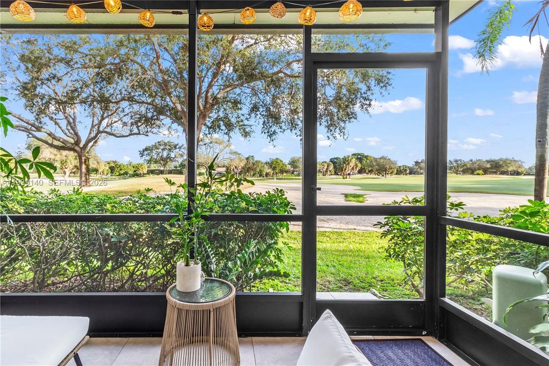 В аренду: $2,300 (1 спален, 1 ванн, 0 Квадратных фут)