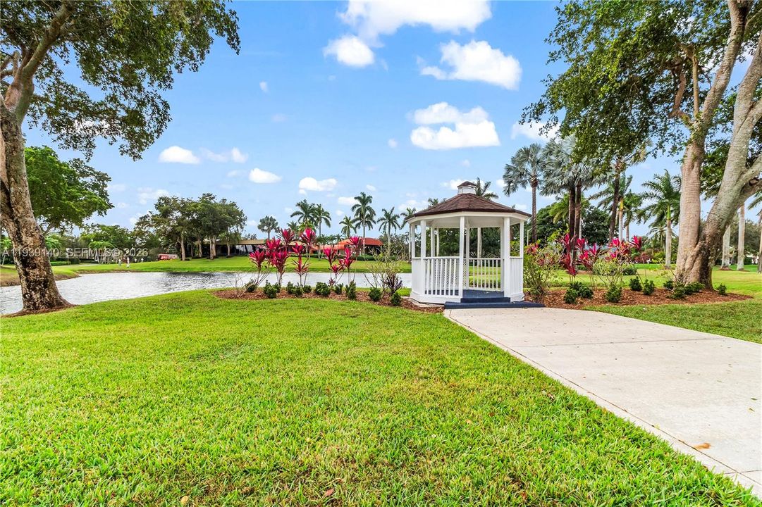 В аренду: $2,300 (1 спален, 1 ванн, 0 Квадратных фут)