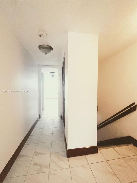 For Rent: $2,500 (2 beds, 2 baths, 1045 Square Feet)