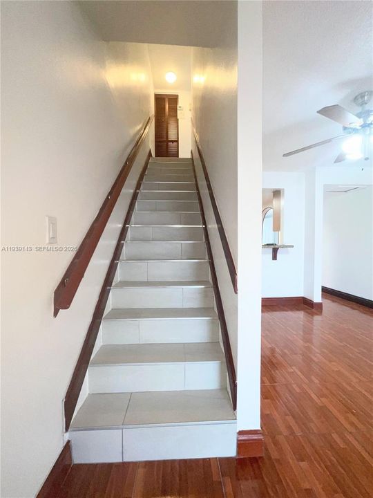 For Rent: $2,500 (2 beds, 2 baths, 1045 Square Feet)