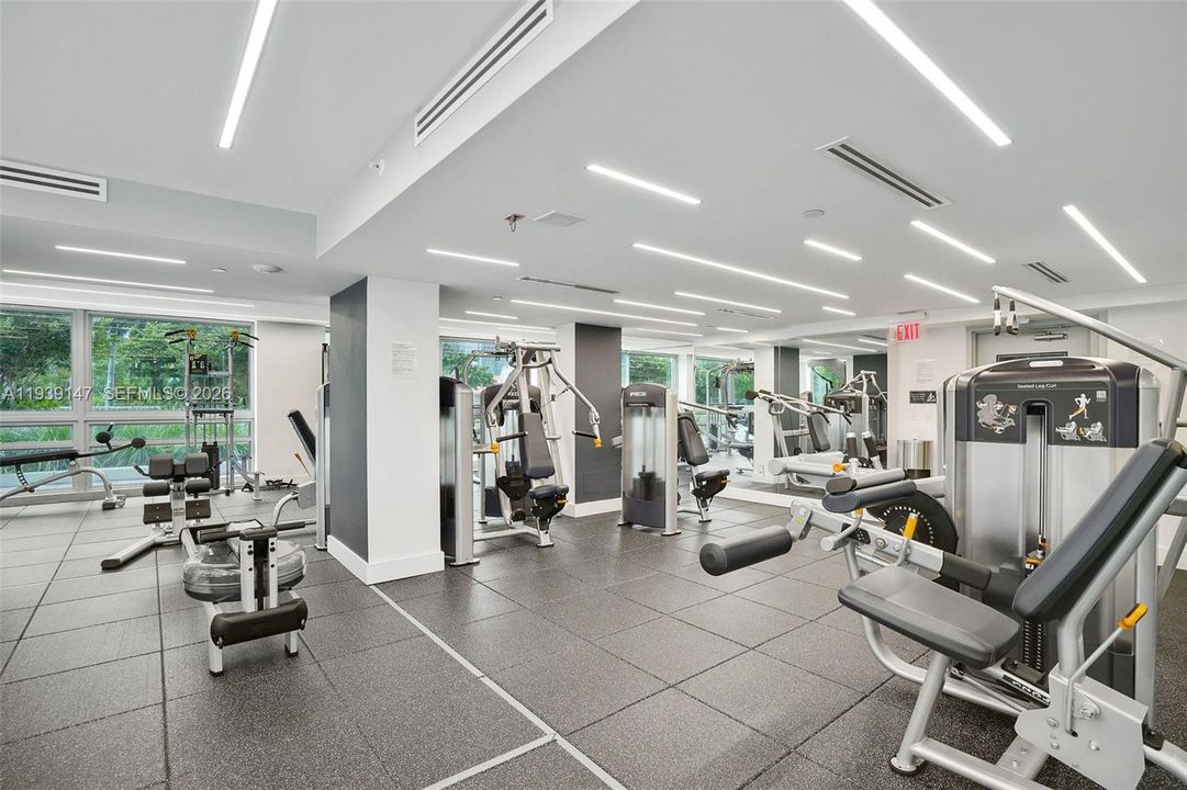 En Renta: $4,900 (2 camas, 2 baños, 1640 Pies cuadrados)