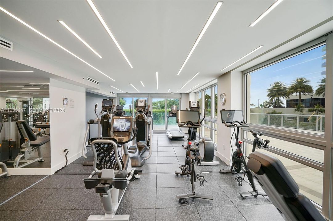 En Renta: $4,900 (2 camas, 2 baños, 1640 Pies cuadrados)