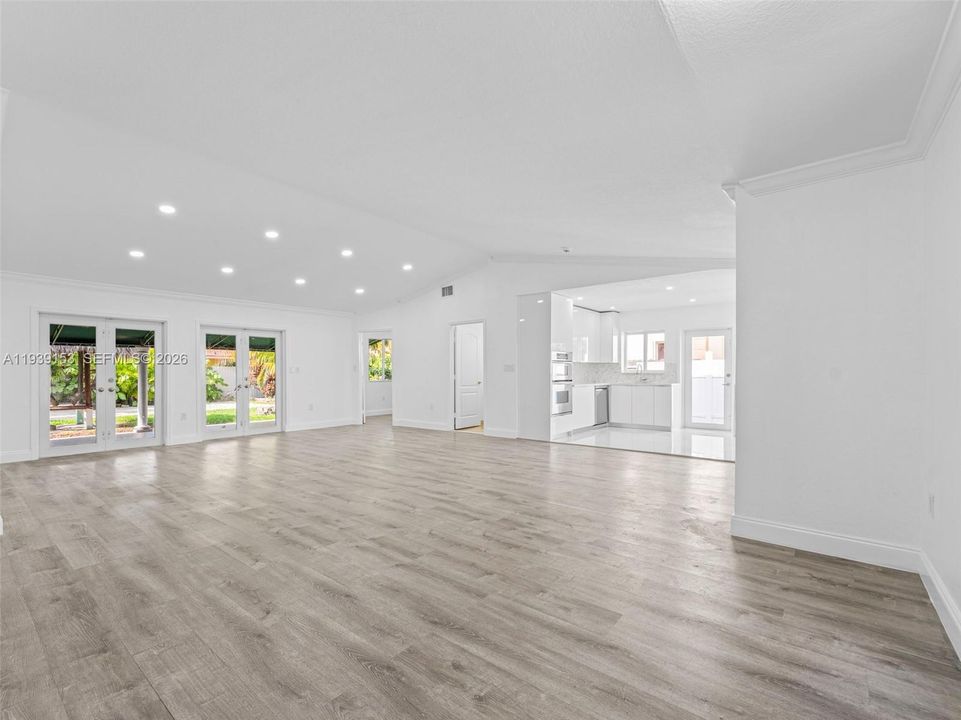 待售: $640,000 (3 贝兹, 2 浴室, 1890 平方英尺)