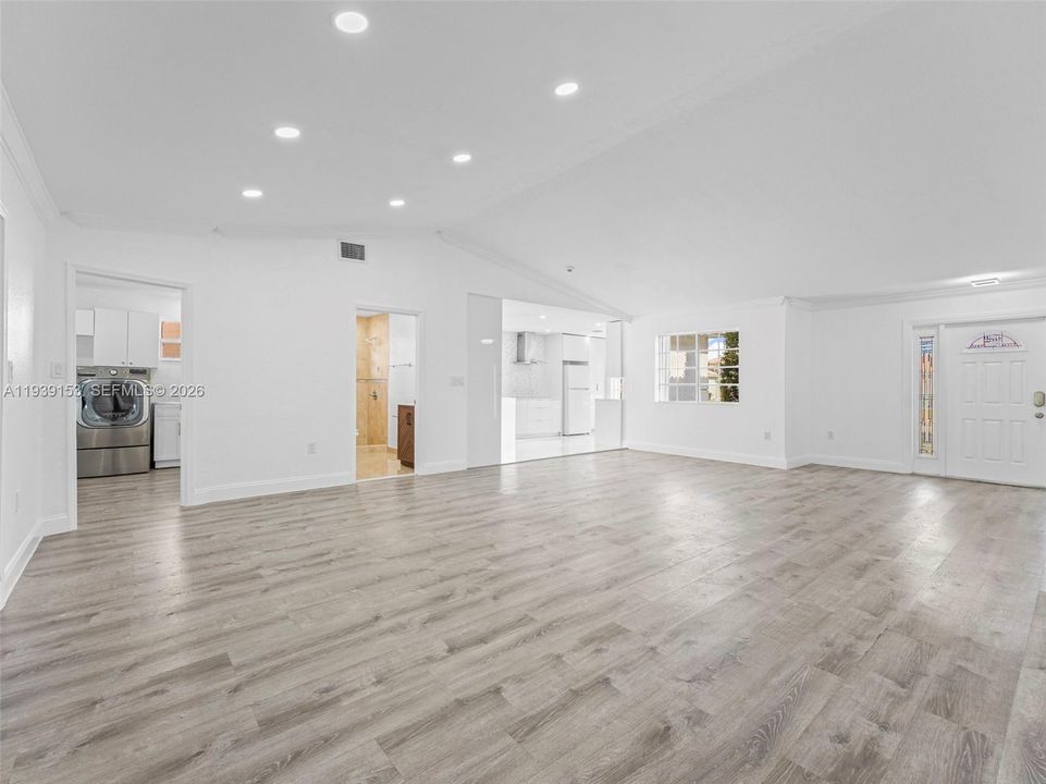 待售: $640,000 (3 贝兹, 2 浴室, 1890 平方英尺)