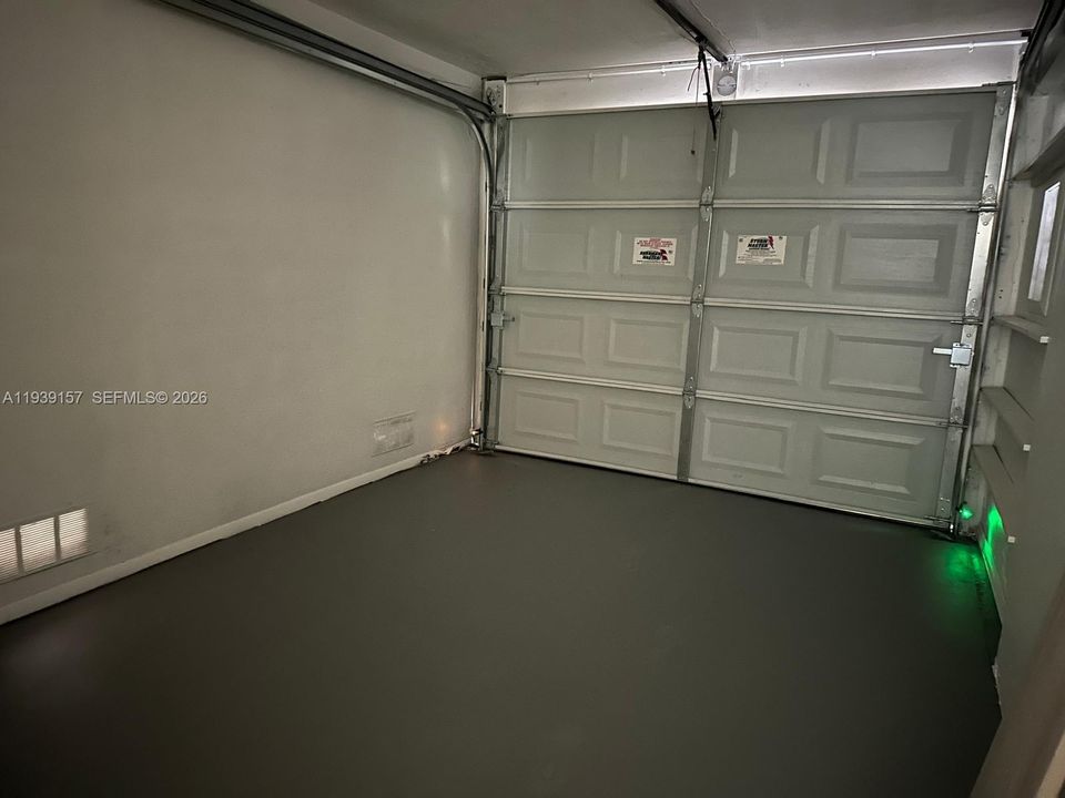 В аренду: $3,100 (2 спален, 2 ванн, 805 Квадратных фут)