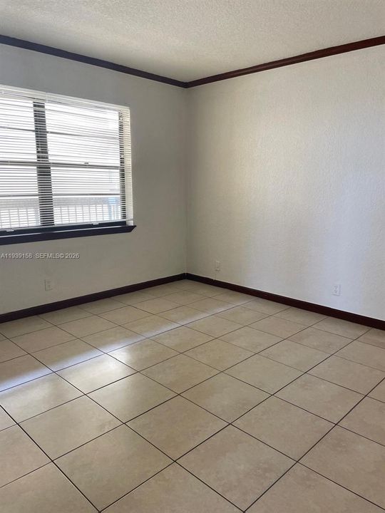 出租: $2,200 (2 贝兹, 2 浴室, 1280 平方英尺)