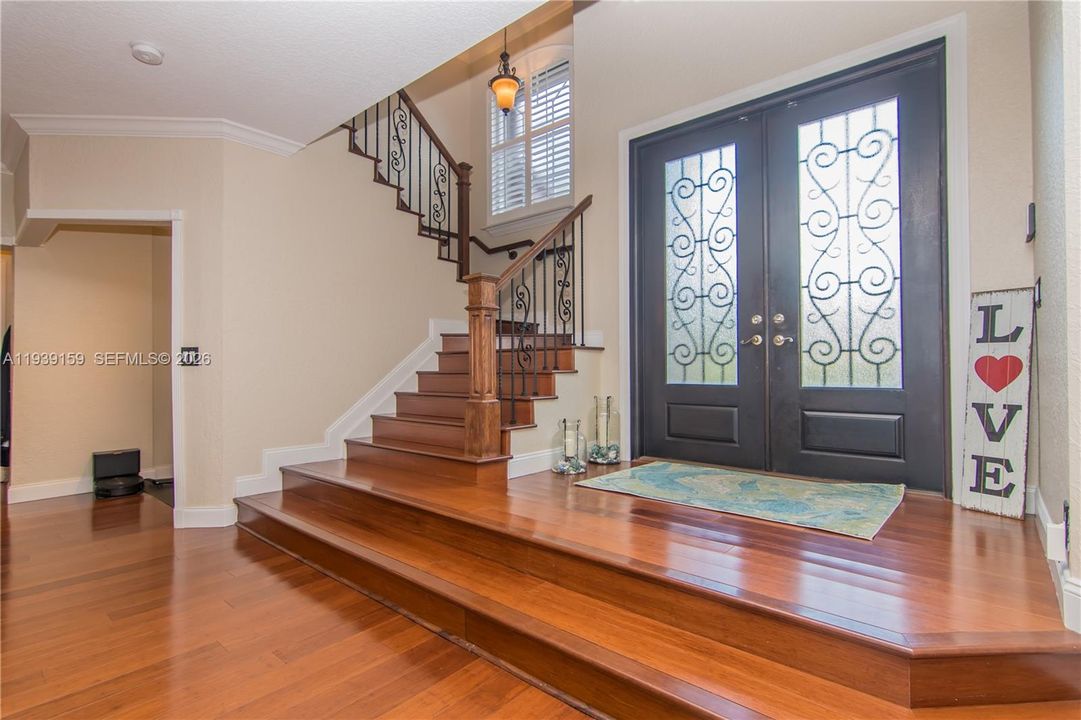 待售: $1,340,000 (5 贝兹, 3 浴室, 3792 平方英尺)