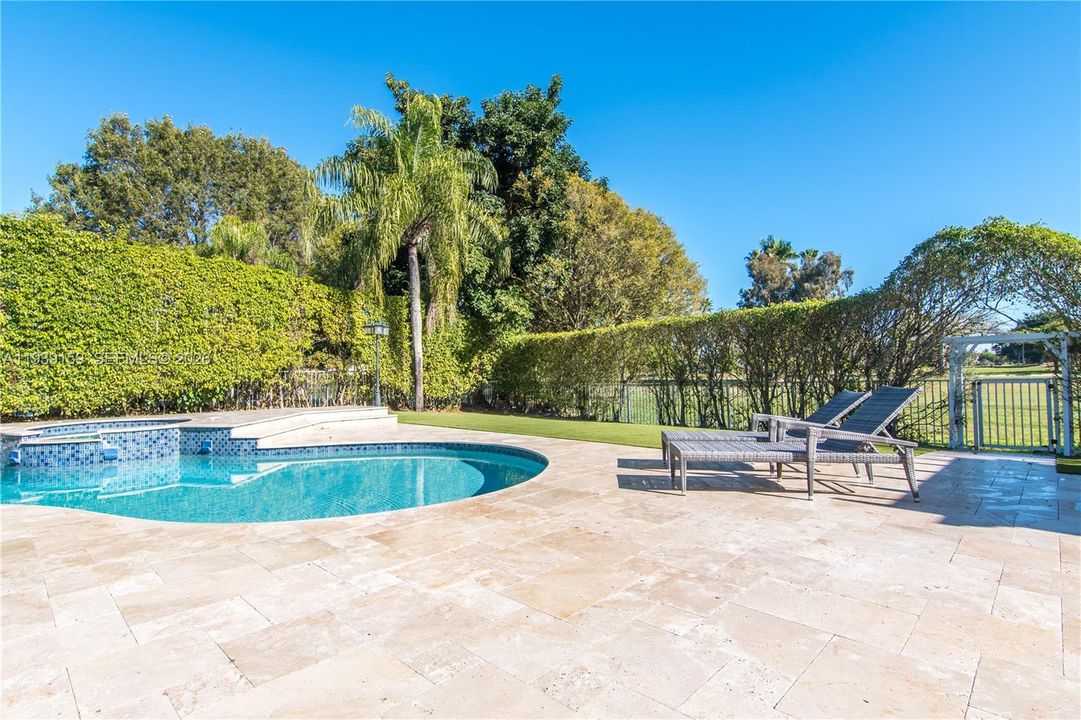 待售: $1,340,000 (5 贝兹, 3 浴室, 3792 平方英尺)