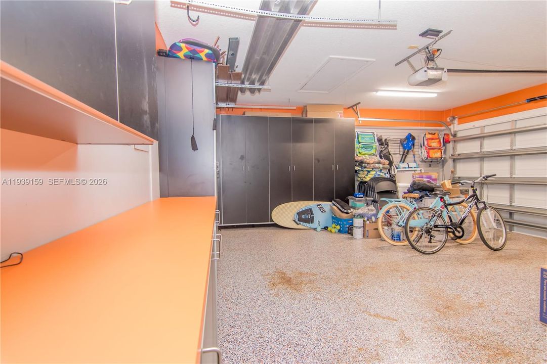 待售: $1,340,000 (5 贝兹, 3 浴室, 3792 平方英尺)