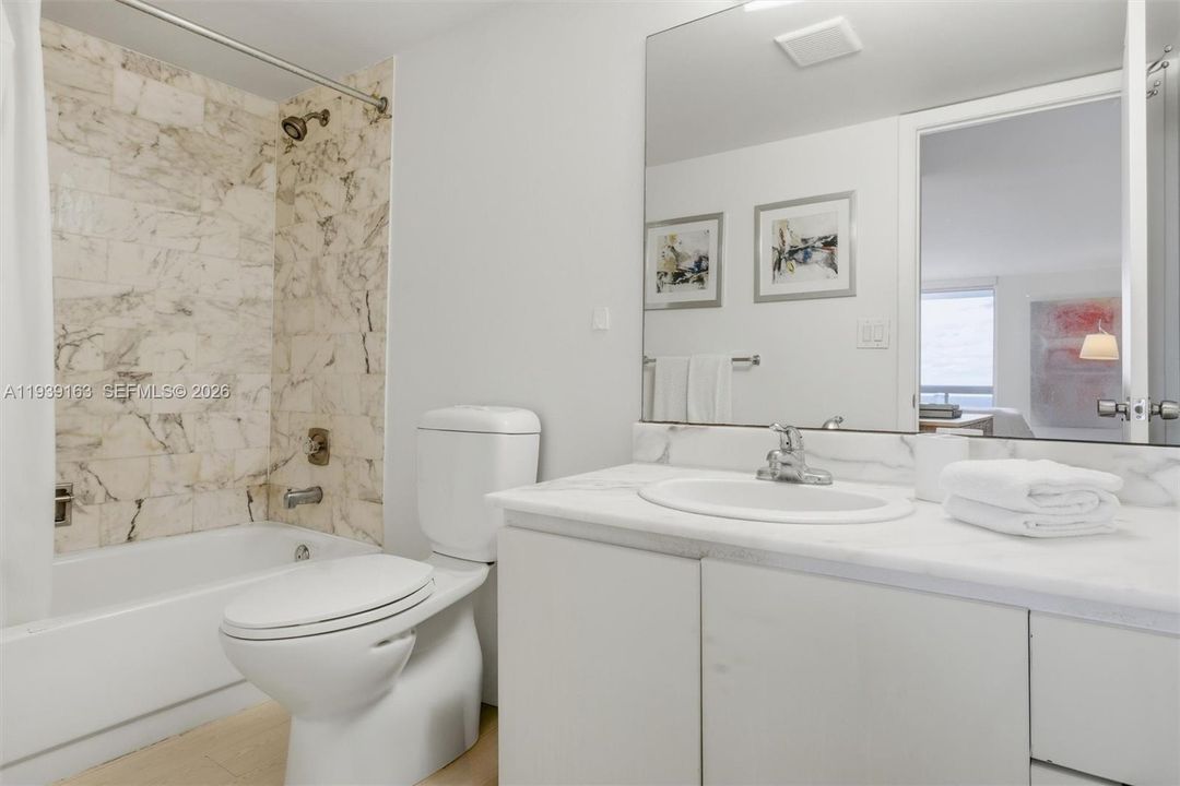 En Venta: $785,000 (1 camas, 1 baños, 861 Pies cuadrados)