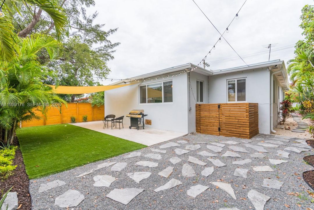 En Renta: $6,500 (3 camas, 2 baños, 1733 Pies cuadrados)