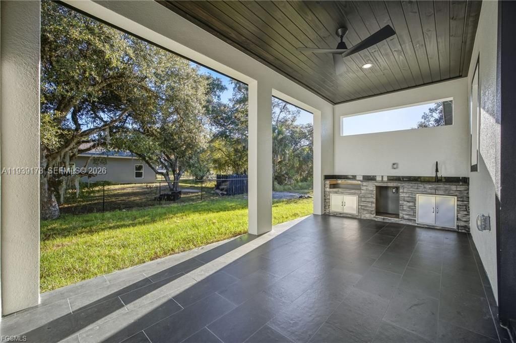 En Venta: $370,000 (3 camas, 2 baños, 1515 Pies cuadrados)