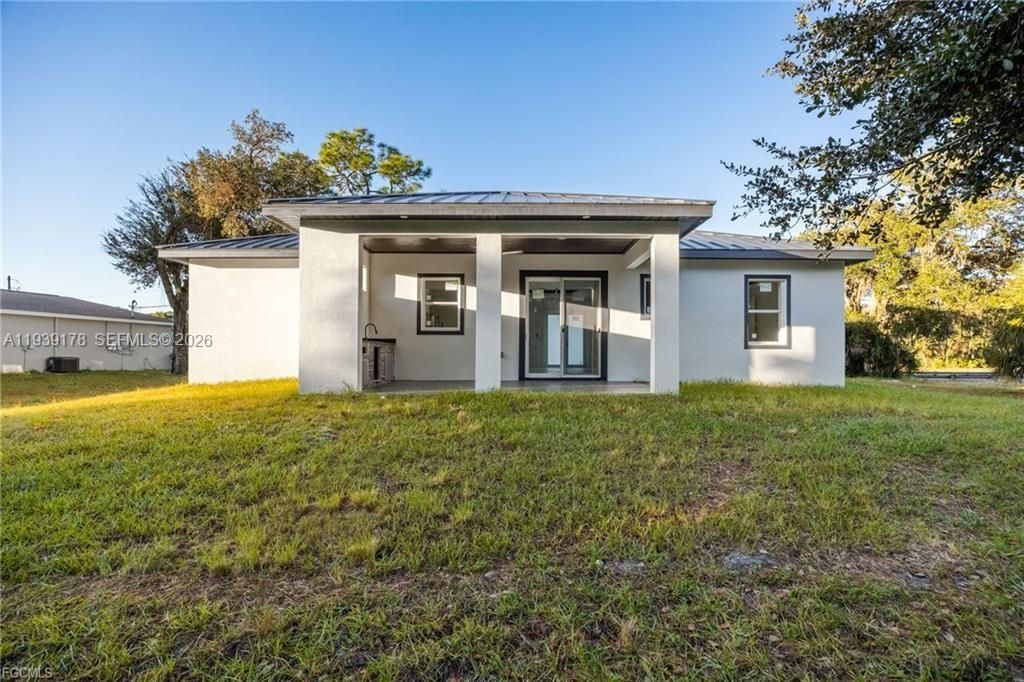 En Venta: $370,000 (3 camas, 2 baños, 1515 Pies cuadrados)