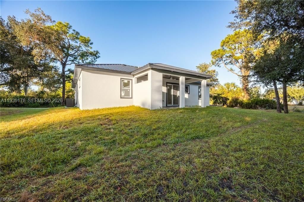 En Venta: $370,000 (3 camas, 2 baños, 1515 Pies cuadrados)