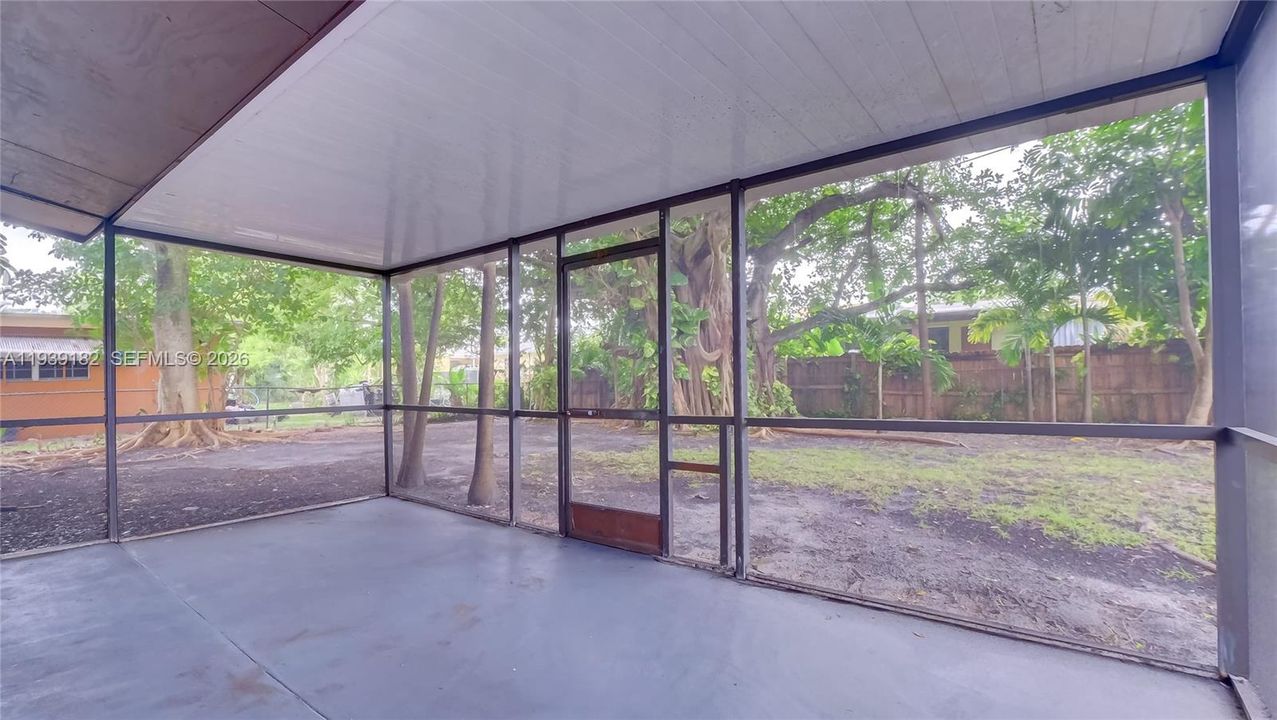 For Sale: $485,000 (3 beds, 2 baths, 1125 Square Feet)