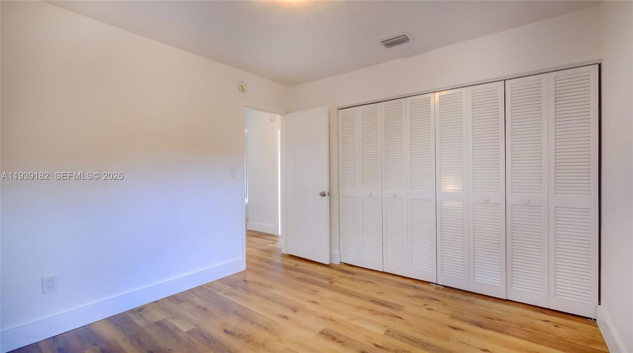 For Sale: $485,000 (3 beds, 2 baths, 1125 Square Feet)