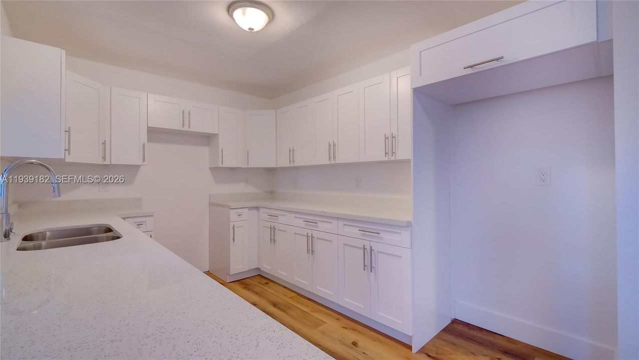 For Sale: $485,000 (3 beds, 2 baths, 1125 Square Feet)