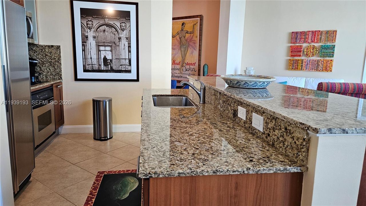 待售: $489,731 (2 贝兹, 2 浴室, 1419 平方英尺)