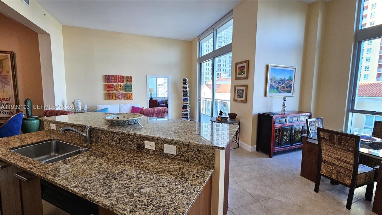 待售: $489,731 (2 贝兹, 2 浴室, 1419 平方英尺)