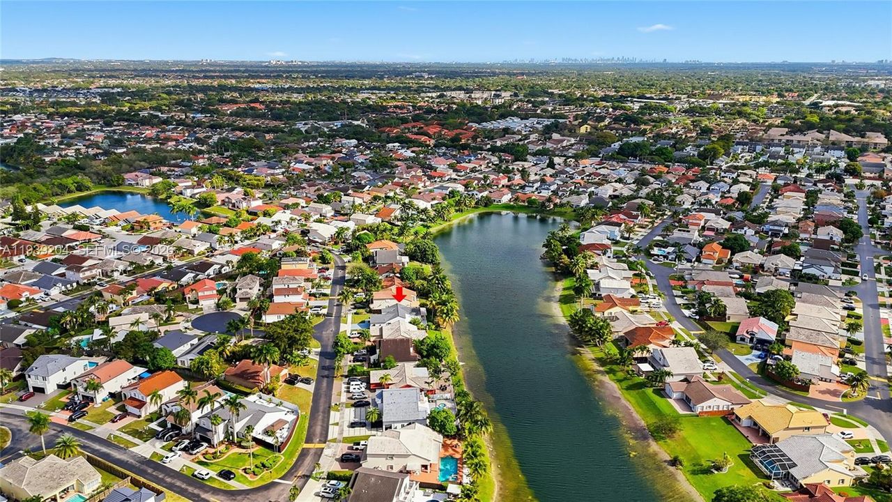 待售: $749,999 (3 贝兹, 2 浴室, 1656 平方英尺)