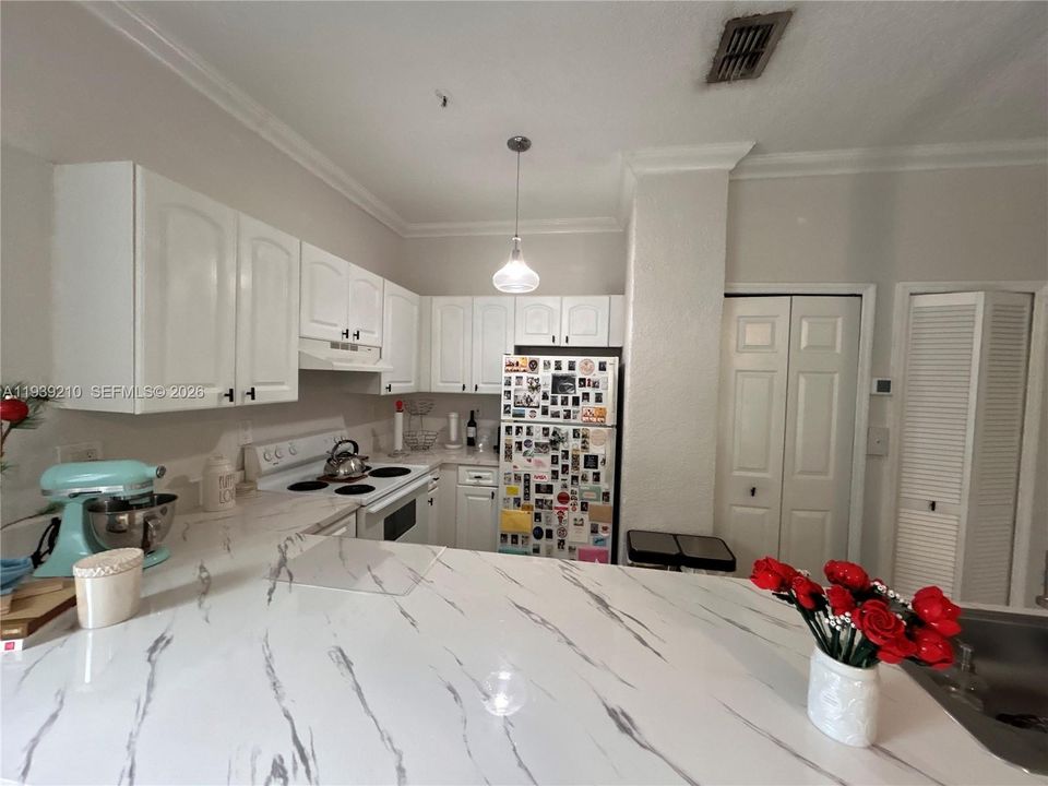 En Renta: $2,200 (1 camas, 1 baños, 617 Pies cuadrados)