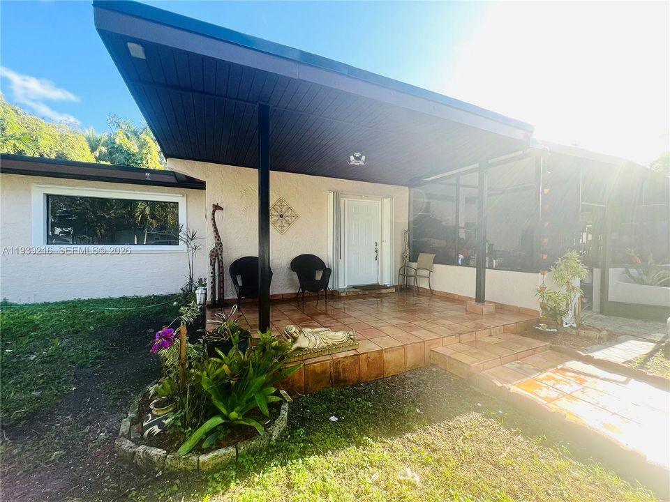 For Sale: $895,000 (5 beds, 3 baths, 0 Square Feet)