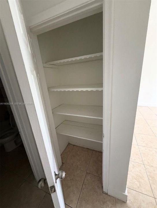 出租: $1,900 (2 贝兹, 1 浴室, 750 平方英尺)