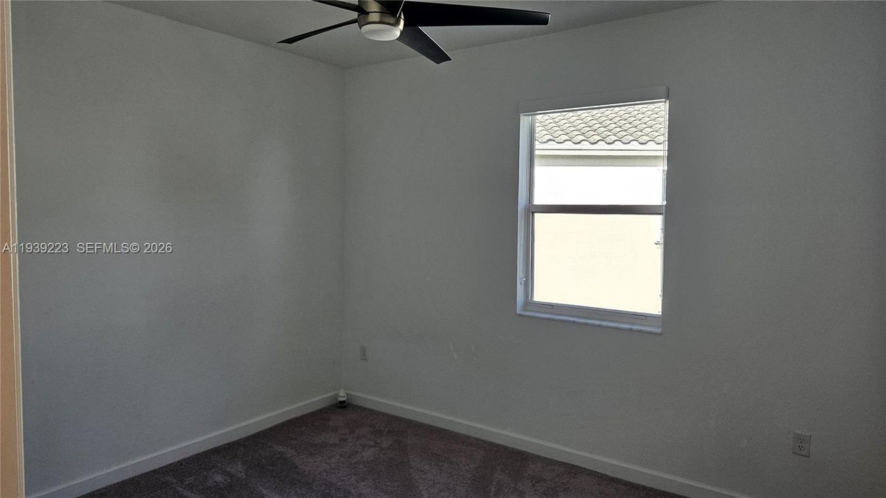 For Sale: $579,900 (5 beds, 3 baths, 2905 Square Feet)