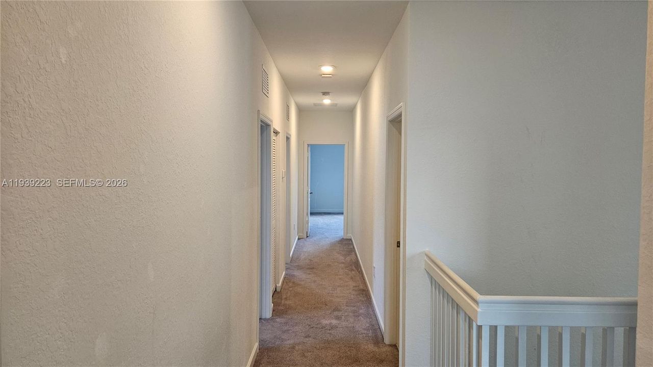 For Sale: $579,900 (5 beds, 3 baths, 2905 Square Feet)