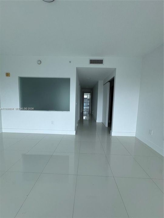 For Sale: $785,000 (2 beds, 3 baths, 1552 Square Feet)