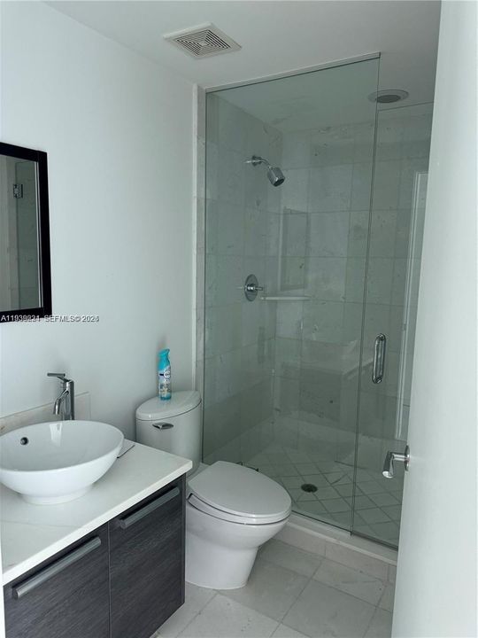 For Sale: $785,000 (2 beds, 3 baths, 1552 Square Feet)