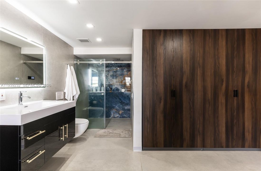 En Venta: $365,000 (1 camas, 1 baños, 750 Pies cuadrados)