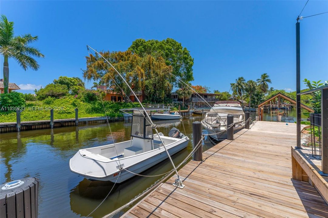 На продажу: $2,680,000 (5 спален, 4 ванн, 2836 Квадратных фут)