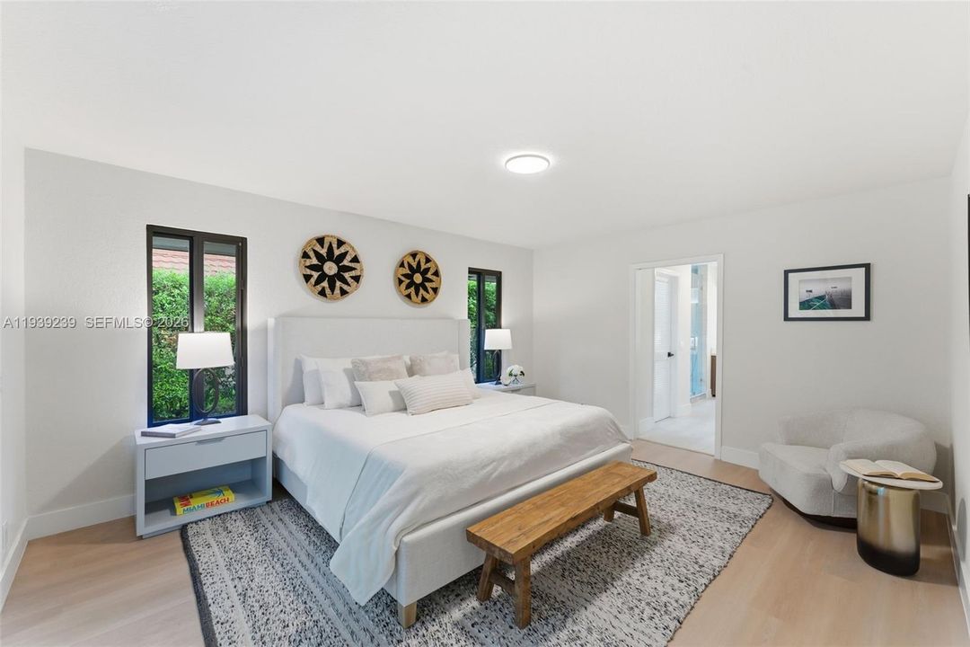 En Venta: $1,400,000 (4 camas, 2 baños, 2449 Pies cuadrados)