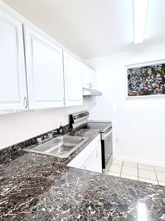 En Venta: $170,000 (1 camas, 1 baños, 703 Pies cuadrados)