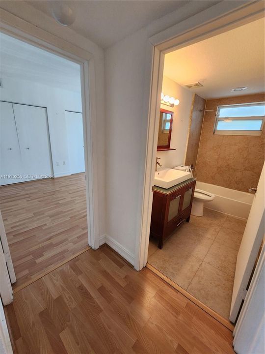 For Rent: $2,650 (2 beds, 2 baths, 1500 Square Feet)