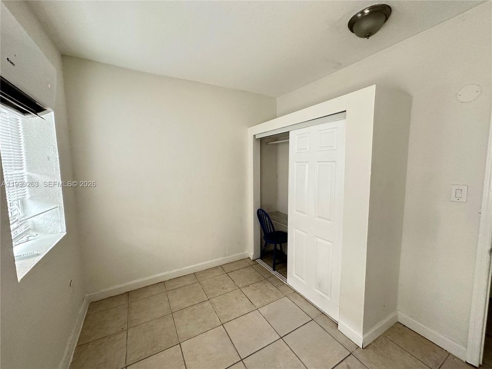 For Rent: $1,700 (2 beds, 1 baths, 615 Square Feet)