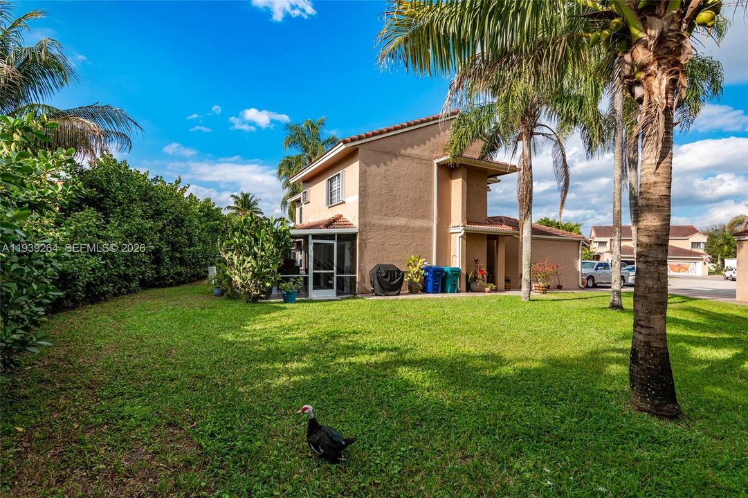 出租: $2,900 (2 贝兹, 2 浴室, 1316 平方英尺)