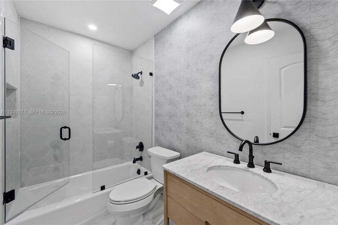 For Sale: $2,250,000 (4 beds, 4 baths, 2931 Square Feet)