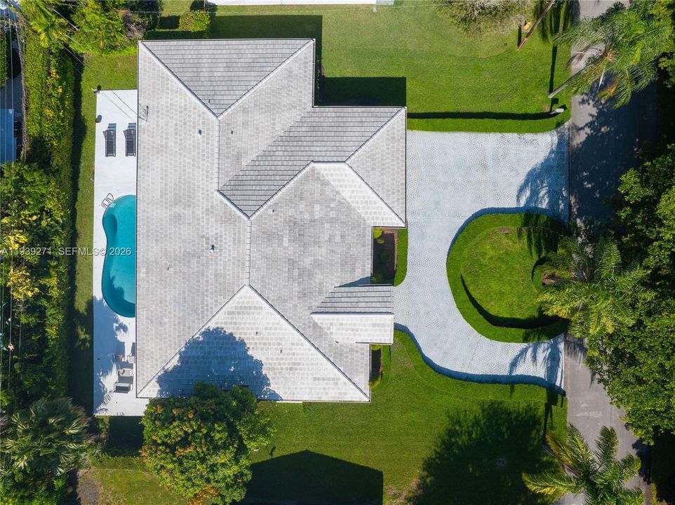 For Sale: $2,250,000 (4 beds, 4 baths, 2931 Square Feet)