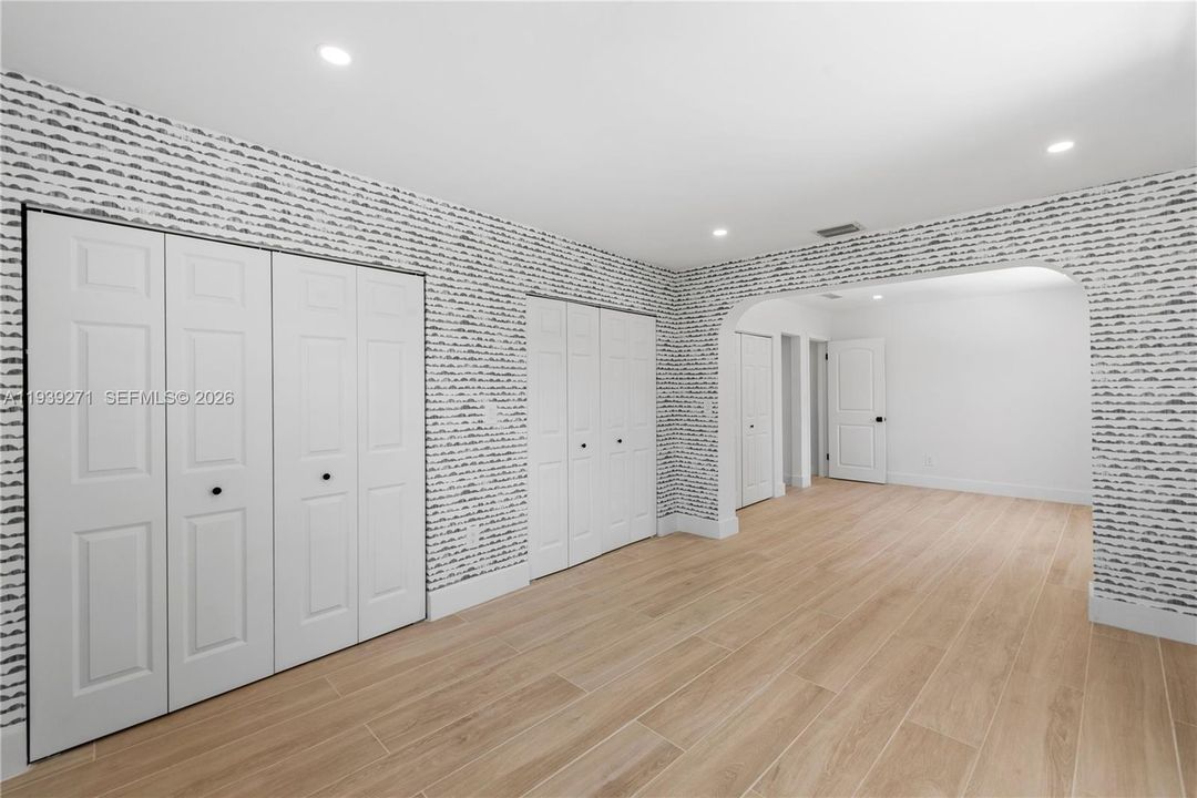 For Sale: $2,250,000 (4 beds, 4 baths, 2931 Square Feet)