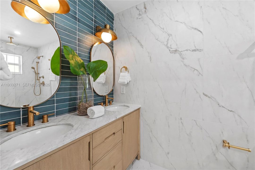 For Sale: $2,250,000 (4 beds, 4 baths, 2931 Square Feet)