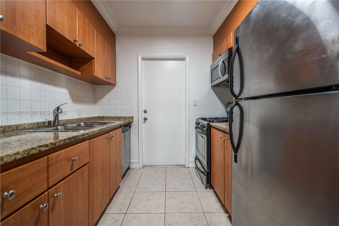 En Renta: $2,300 (2 camas, 2 baños, 950 Pies cuadrados)