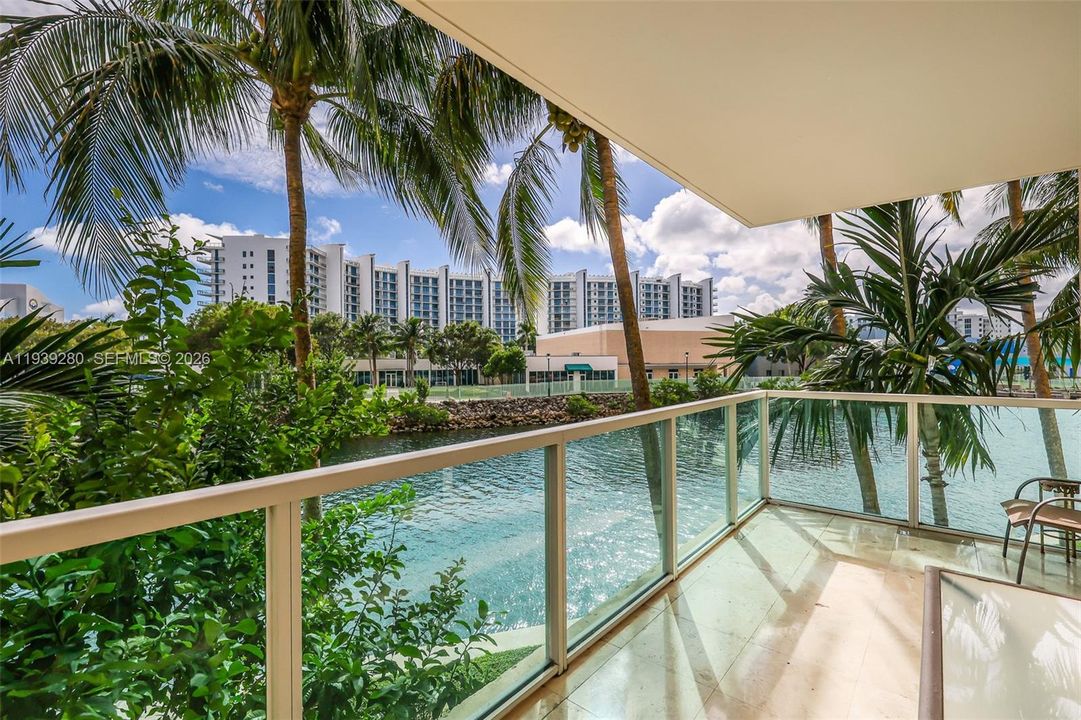 出租: $4,000 (2 贝兹, 2 浴室, 1846 平方英尺)